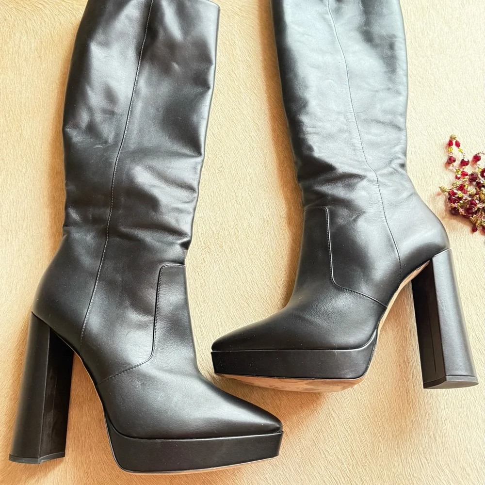Elegant Itailan Black High Heel Boots - Picture 2 of 13
